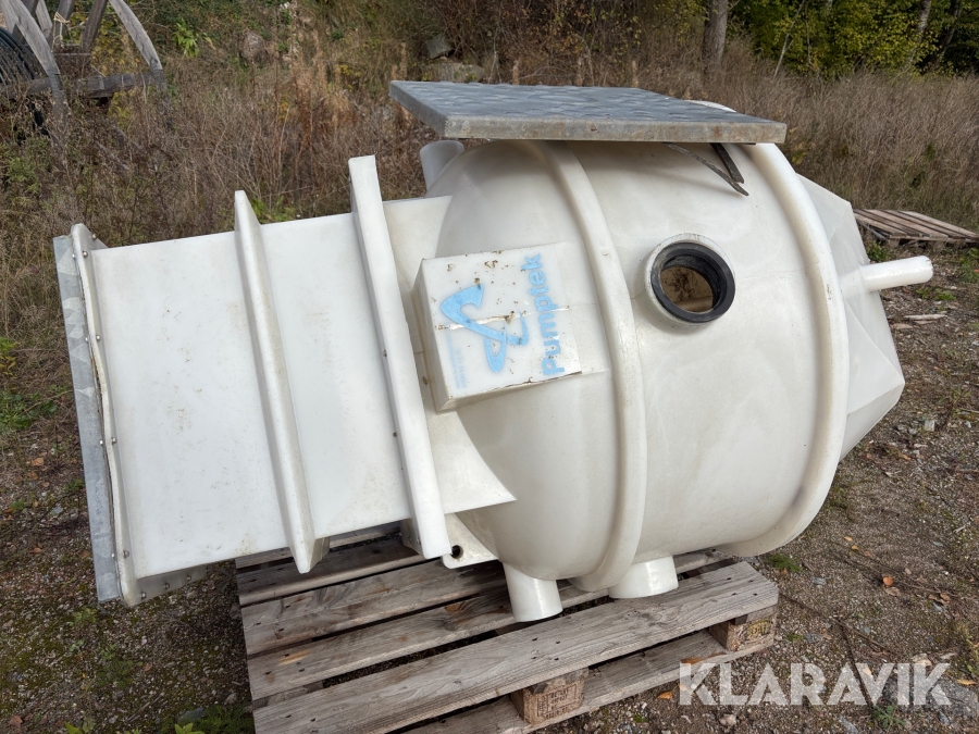 Avloppstank med pump Pumptek PT10-12-1-3-PT450
