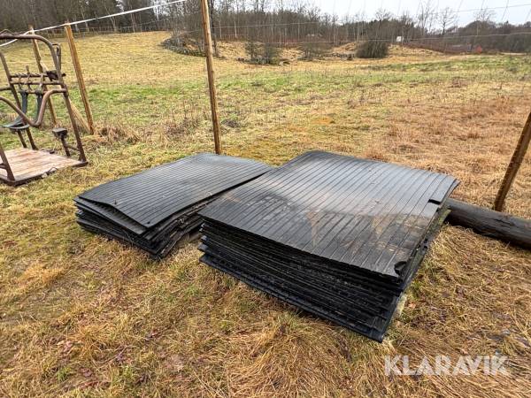 Båspallsmattor 13+22st