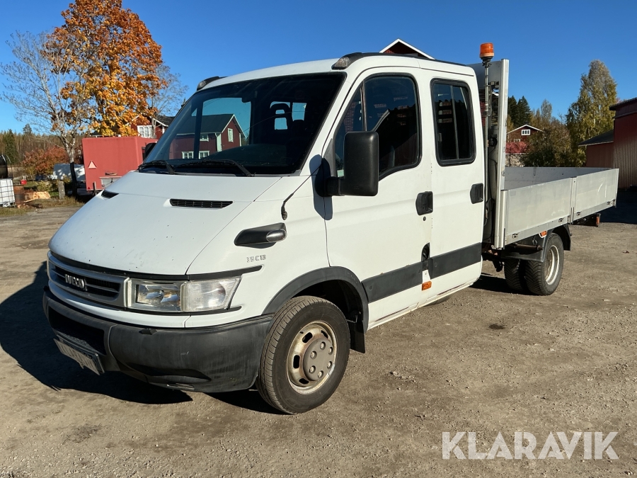 Flakbil Iveco Daily III dubbelhytt