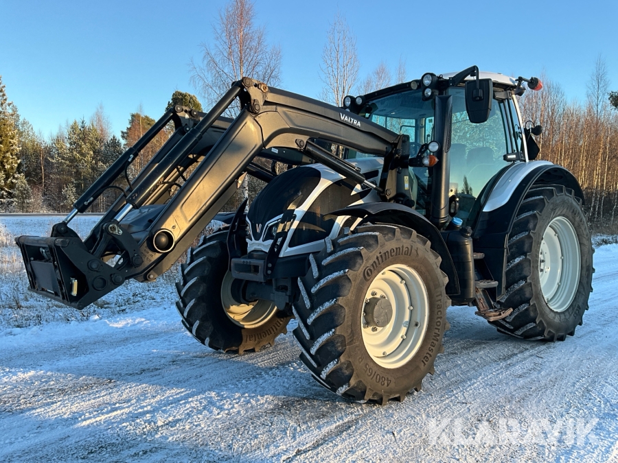 Traktor Valmet N154E