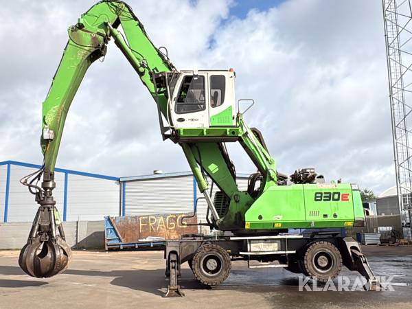 Materialhanterare Sennebogen 830M med gripklo & klipp