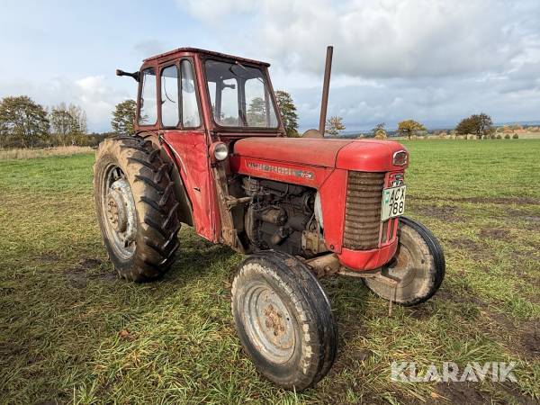 Traktor Massey Ferguson 65