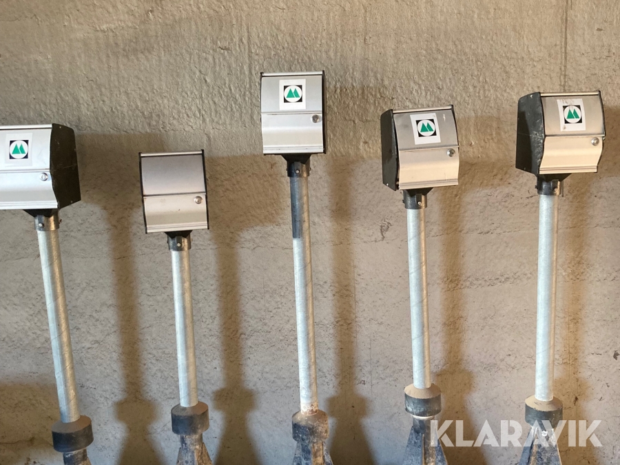 Motorvärmarstolpe med fundament 5 st