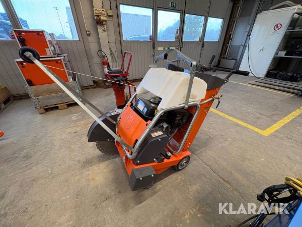 Golvsåg Husqvarna FS413
