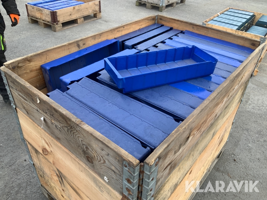 Plastlådor 80st Perstorp