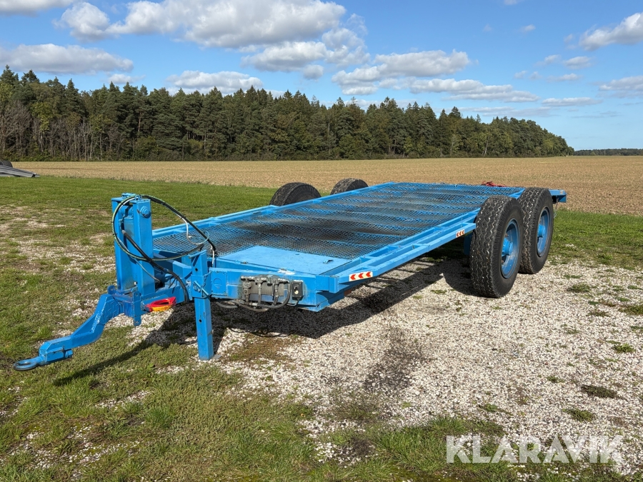 Maskintrailer med elhydraulisk tipp 7 ton