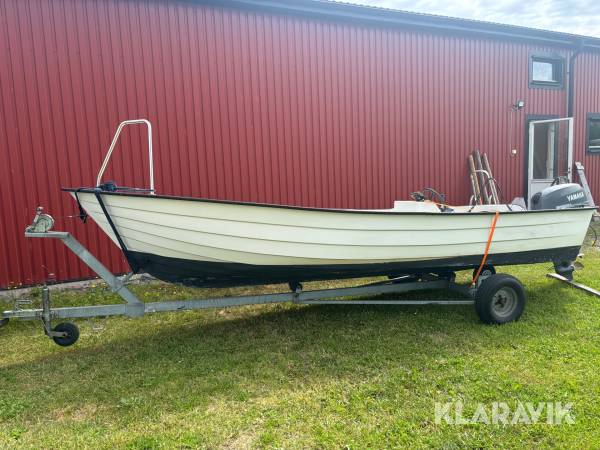 Båt med Yamaha 25HP 4-takt