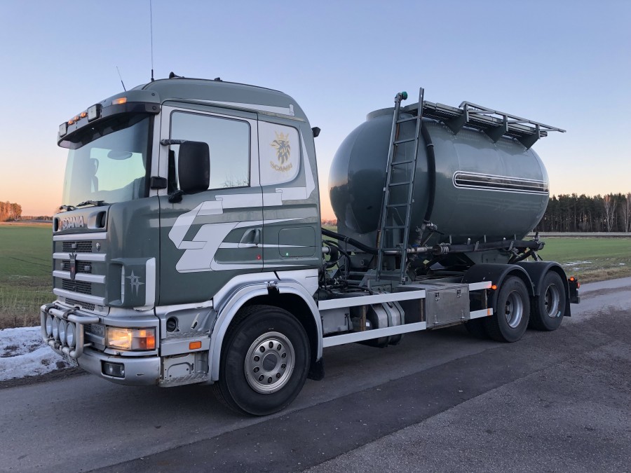 Bulkbil Scania R144 530