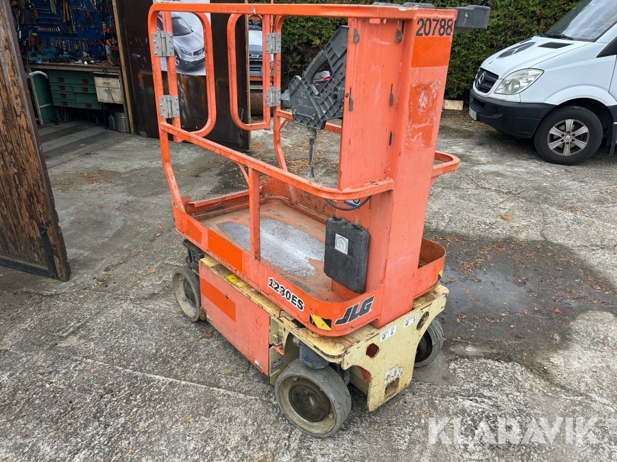Saxlift JLG 1230ES