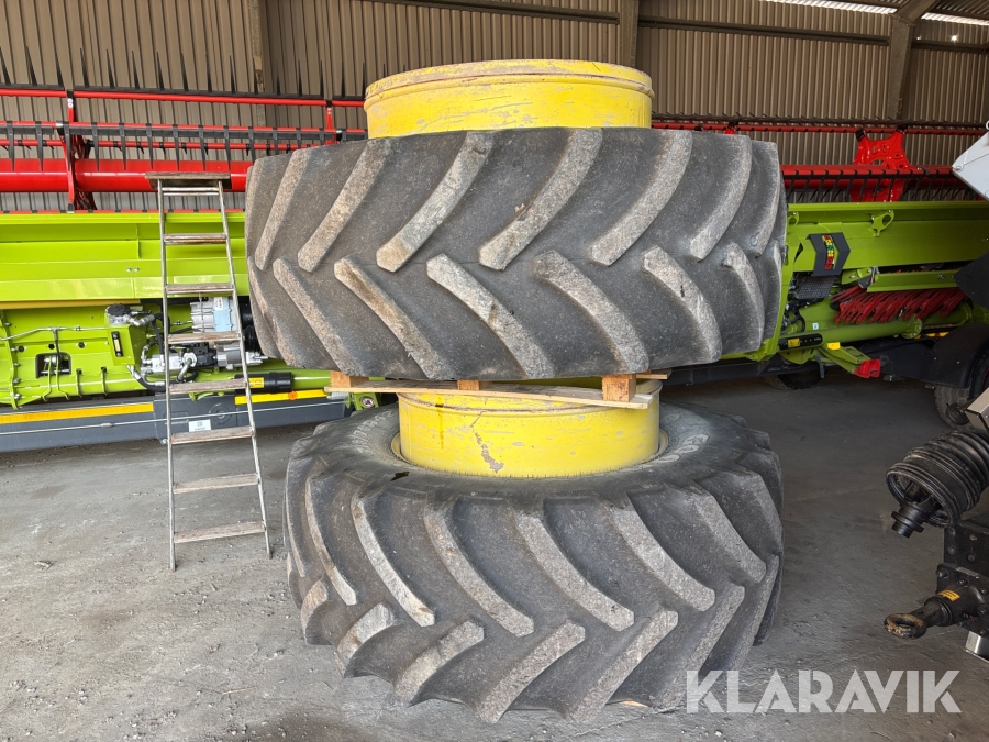 Dubbelmontage Goodyear 710/70R42 2 st