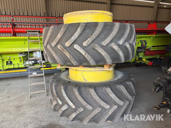 Dubbelmontage Goodyear 710/70R42 2 st