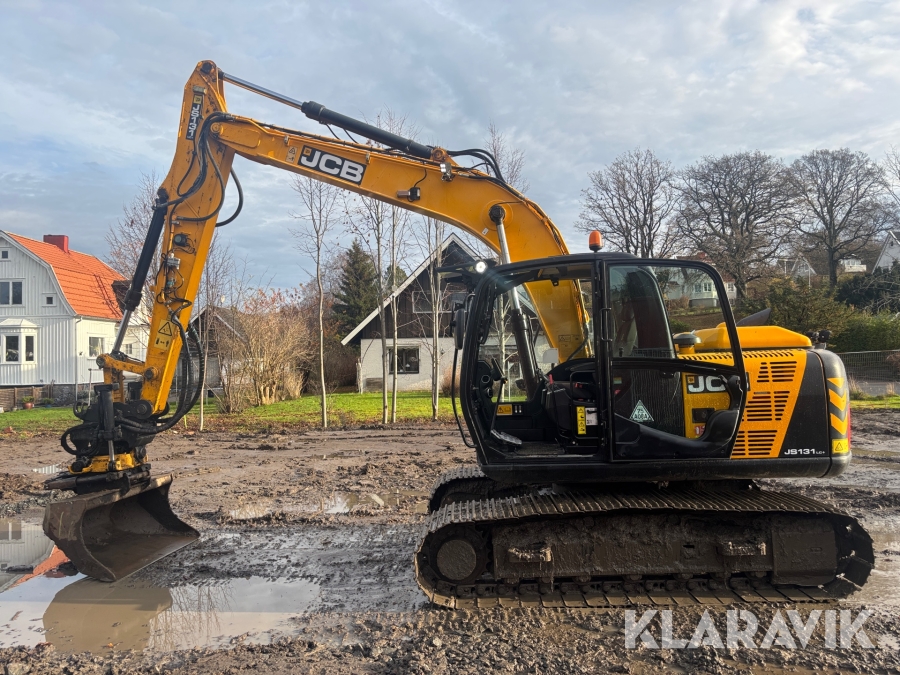 Grävmaskin JCB JS131LC+ med 2 skopor & grip
