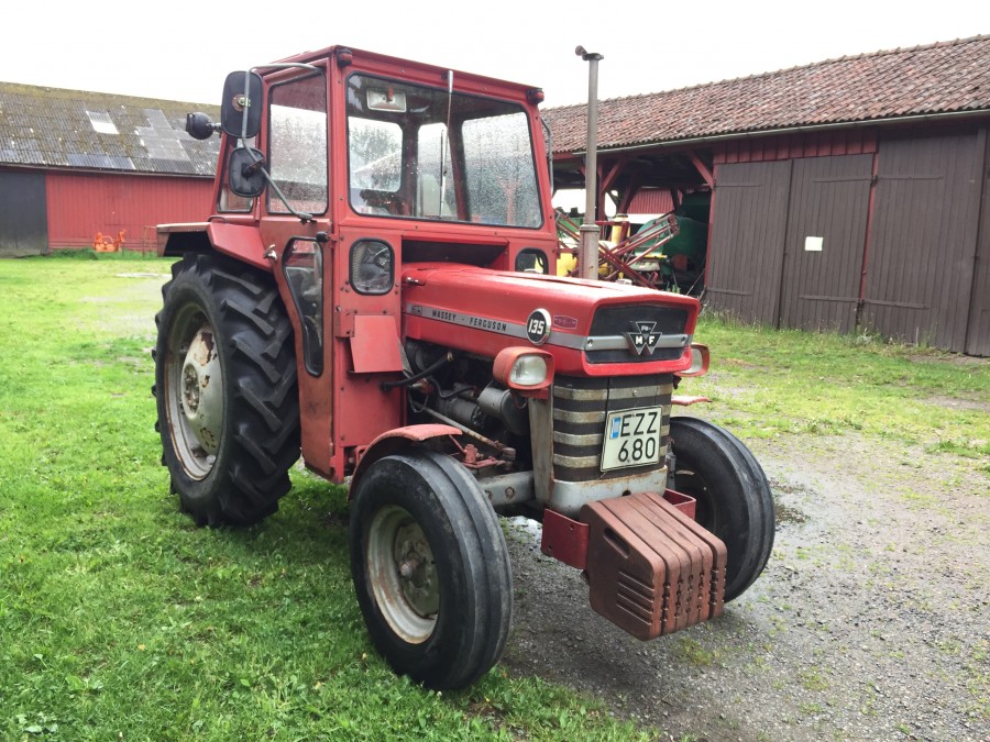 Traktor Massey Ferguson 135