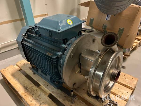 Vattenpump till WFI vatten ABB M2AA 200 MLA 2