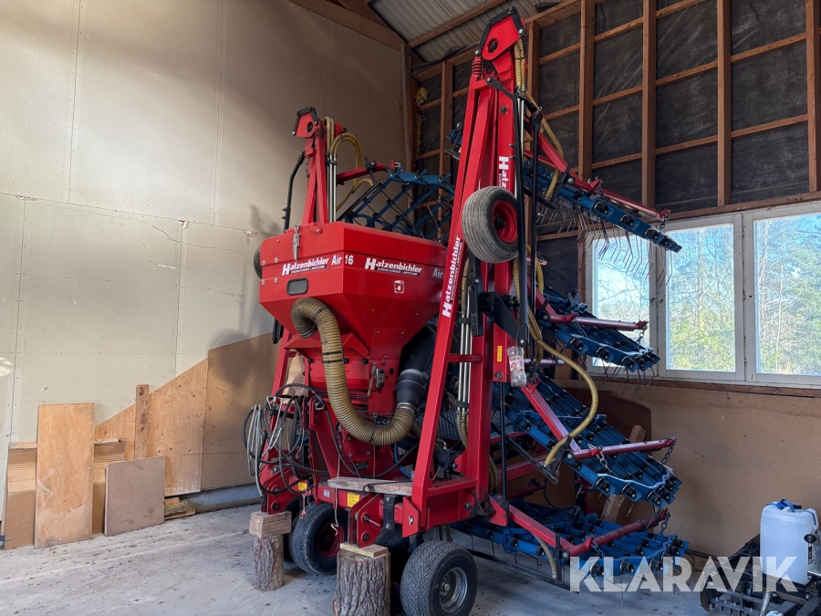 Frösåmaskin / ogräsharv Hatzenbichler AIR 16 pnetumatiska såmaskin