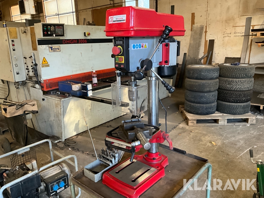 Pelarborrmaskin till bänk Holz Mann SB162VN