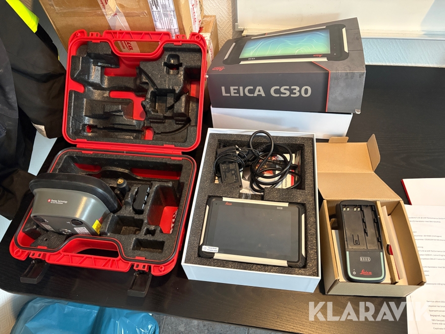 Mätverktyg Leica GS18 LTE med handdator