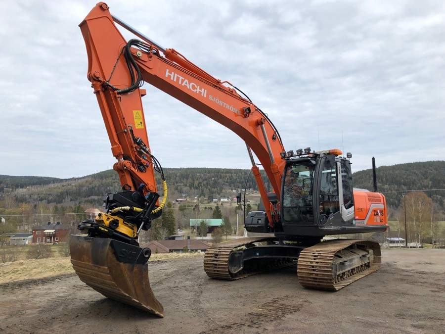 Grävmaskin 22 ton Hitachi Zaxis 210LC