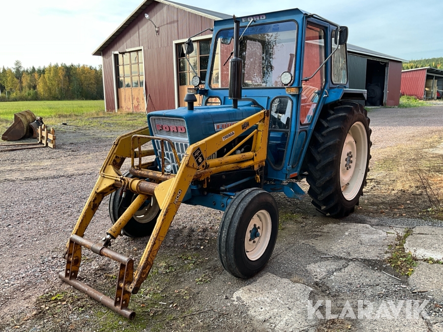 Traktor Ford 4000