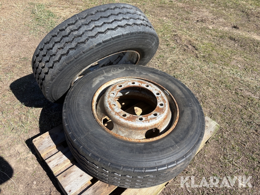 Lastbilsdäck Michelin 275/70 R 22,5 2 st