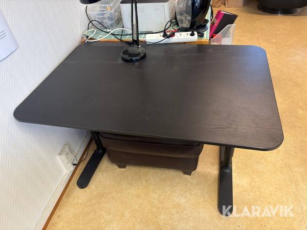 Kontorsbord / skrivbord Ikea Bekant