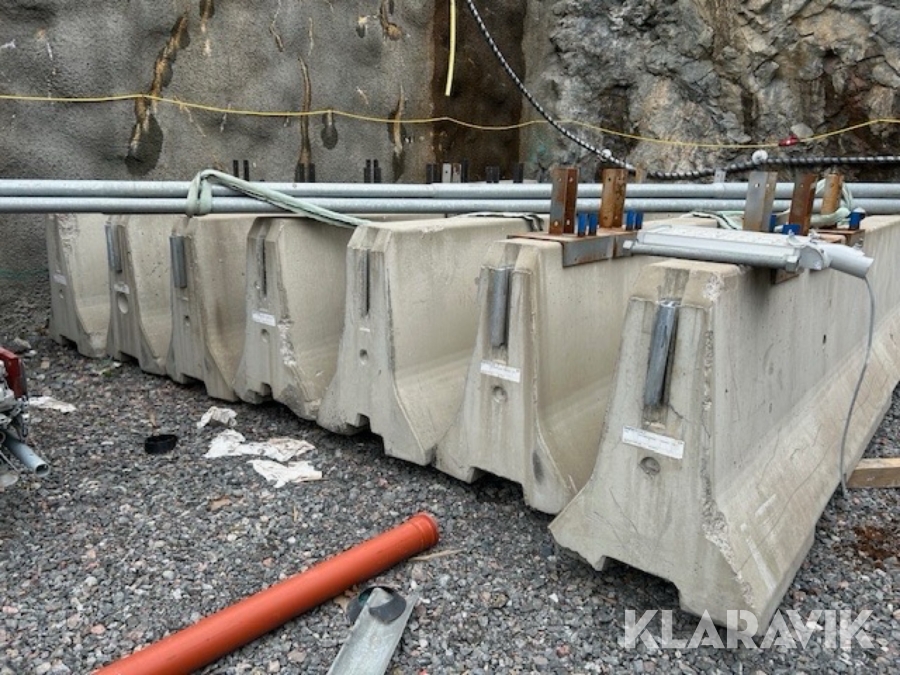 Deltablock / Barriärer / Skyddsbarriärer DB100 8st