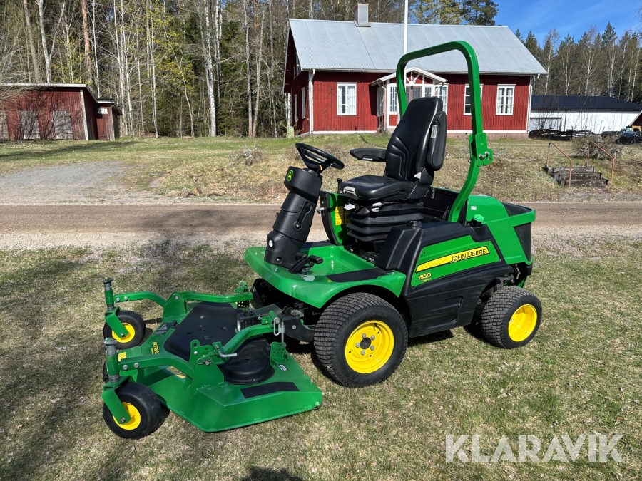 Gräsklippare John Deere 1550 TerrainCut AWD