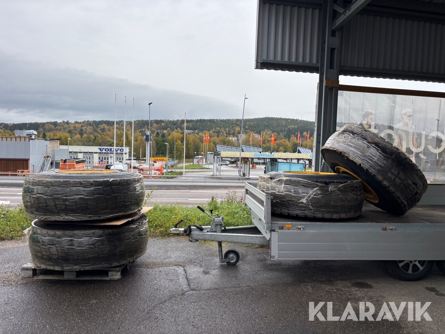 Däck Bostone Arctic 20.5R25 med 25-19.5/25 fälg Nya 