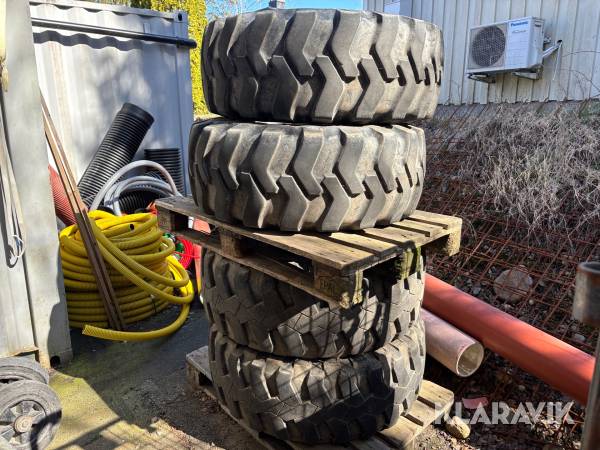 Entreprenaddäck Volvo L35 405/70 R20 punkteringsvätska