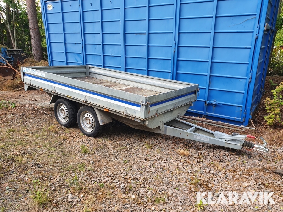 Personbilssläp Thule Boggisläp