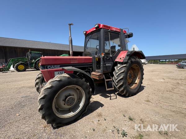 Traktor Case IH 1056XL
