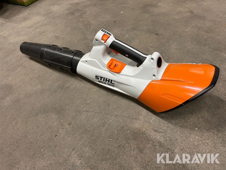 Lövblås Stihl BGA 100