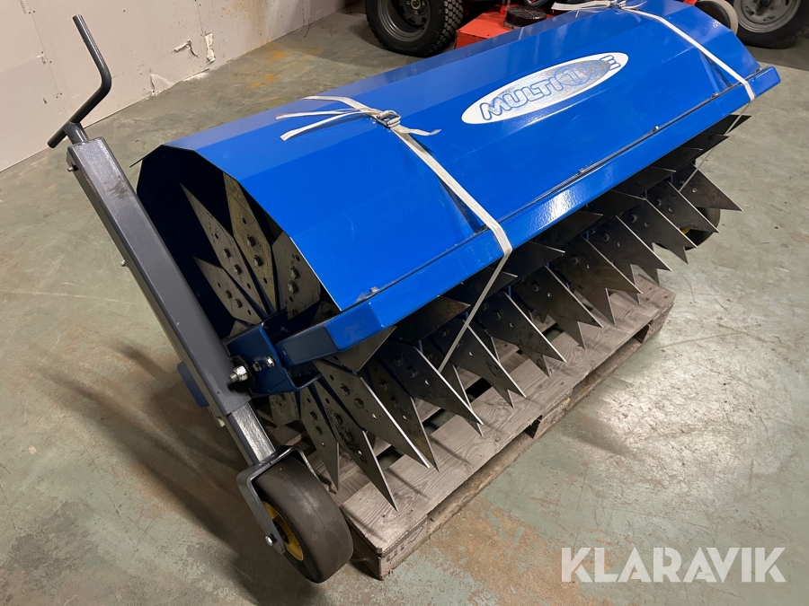 Vertikalskärare / Gräsmatteluftare Multione