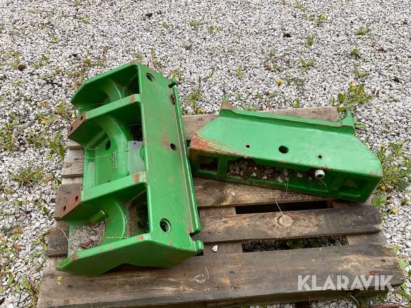 Fäste för frontvikter John Deere