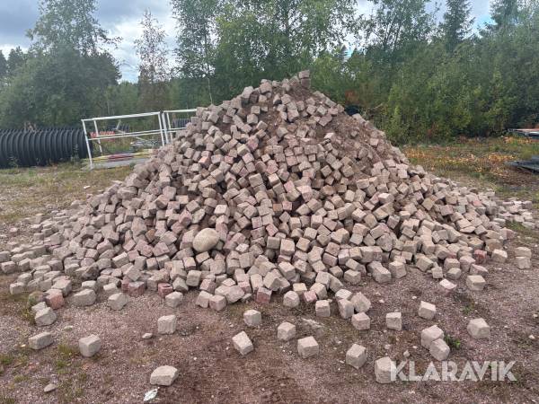 Marksten Älvdalssten cirka 100m2