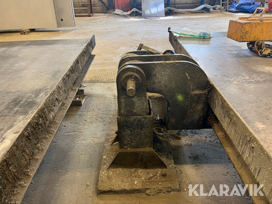Formbord, Norrtälje, Klaravik auktioner