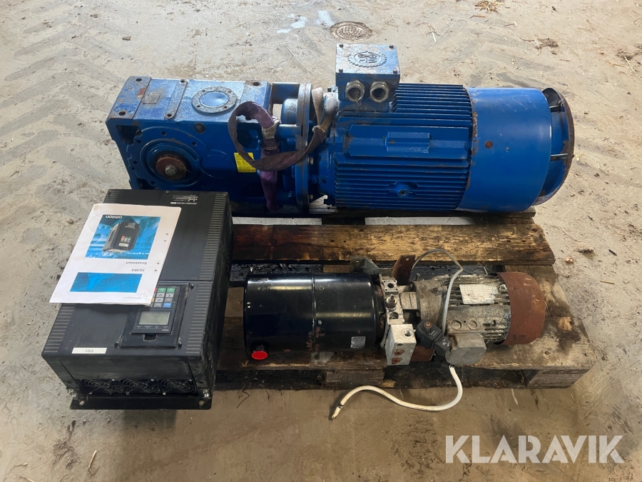 Motor, styrskåp & hydraulaggregat till en mixervagn Hoyer & omron 30 kW