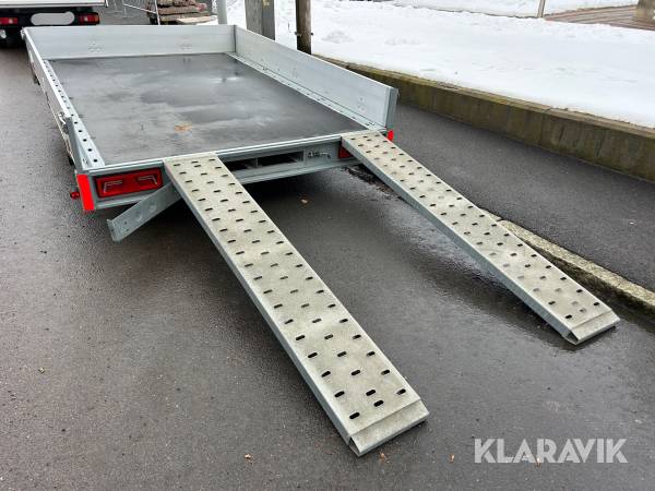Maskinsläp / flatboard Martz 1500 kg