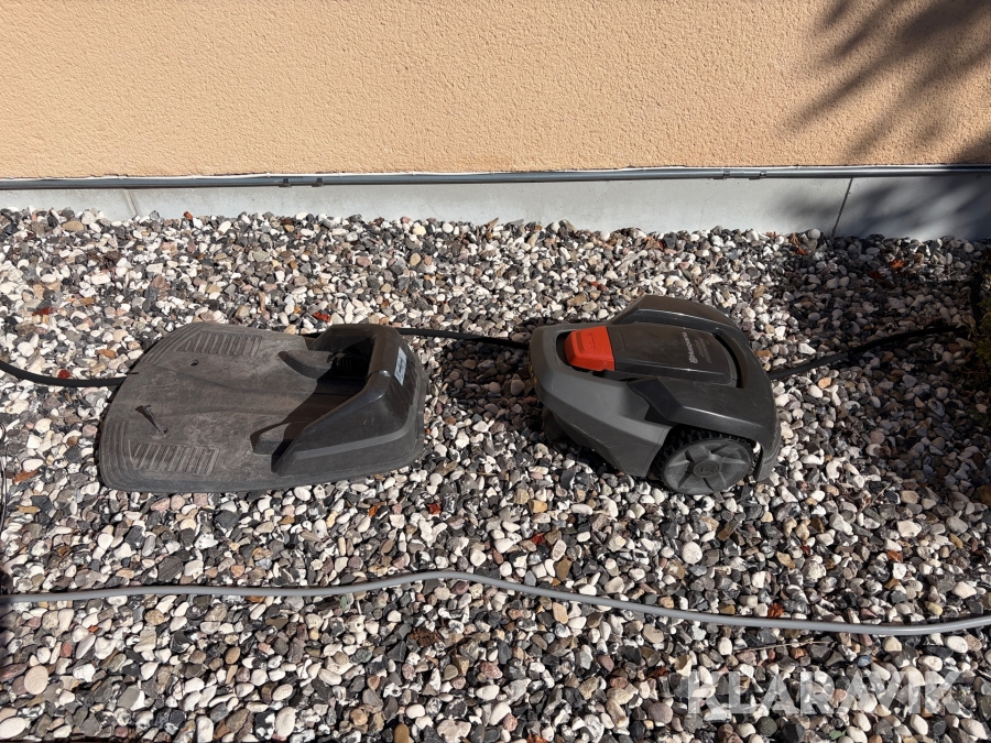 Robotgräsklippare Husqvarna Auto Mower 105