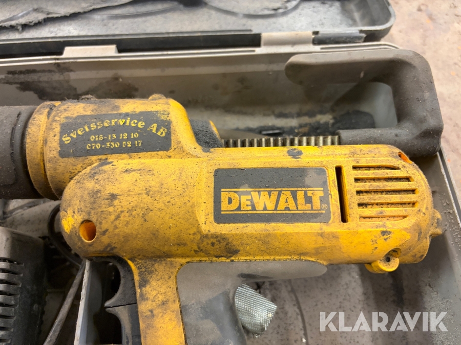Fettspruta Dewalt DC540