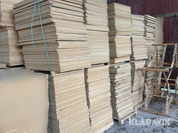 MDF-skivor 1000x750x20mm 10st pall