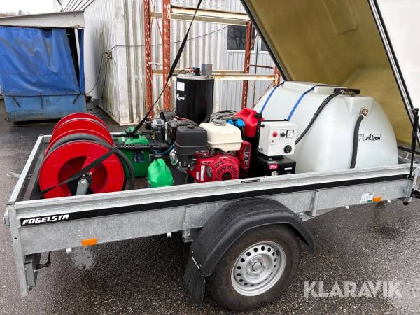 Hetvattentvätt Alcon B-83000-HS på släp
