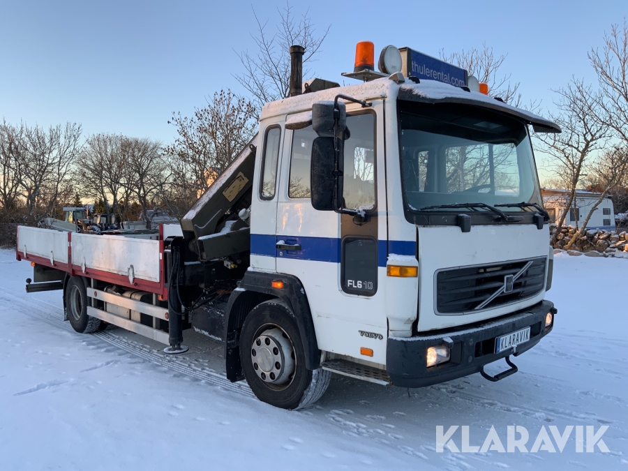 Lastbil med flak och kran Volvo FL 610 4x2, Borgholm,