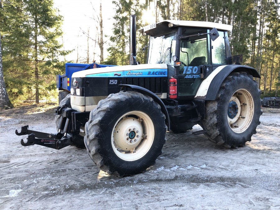 Traktor Lamborghini Racing 150