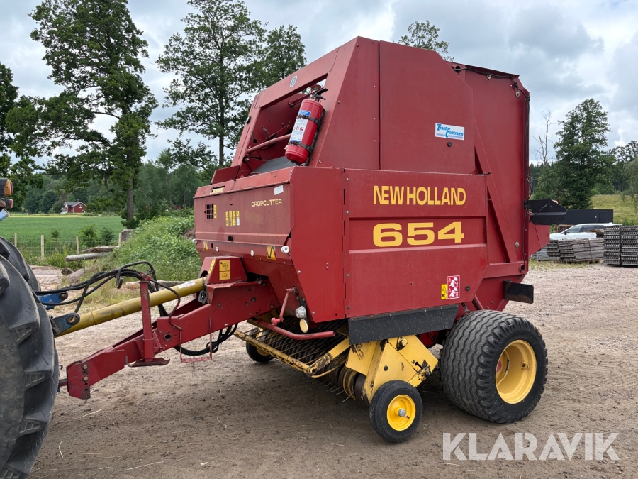 Rundbalspress New Holland 654 Cropcutter