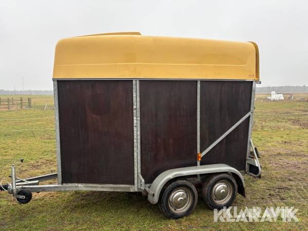 Hästtransport Dala-vagnen 300