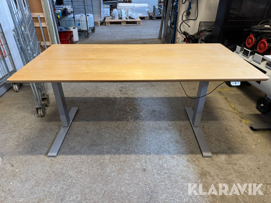 Höj & Sänkbart Skrivbord