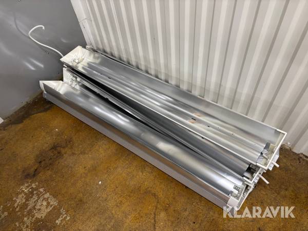 Lysrörsarmaturer 6st