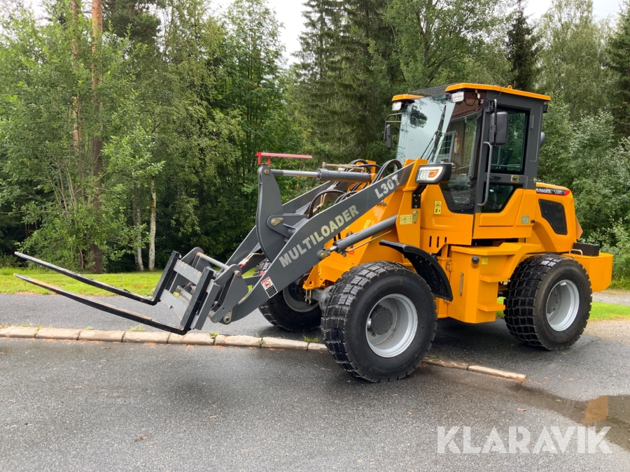 Hjullastare Multiloader L30T med pallgafflar