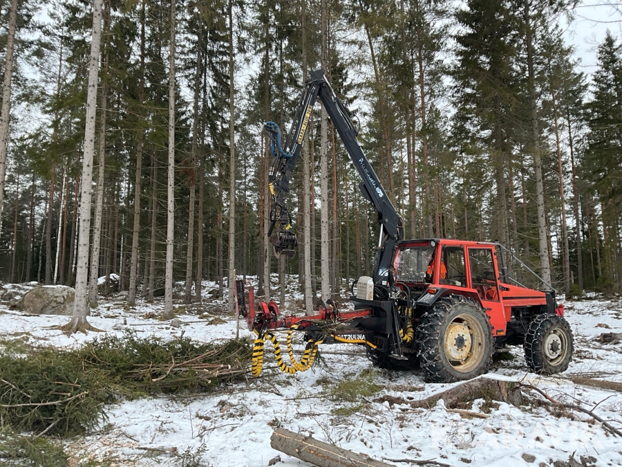 Gallringsprocessor Patruuna 875 traktorprocessor